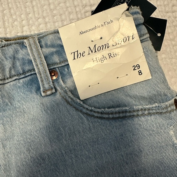 The Mom Short - High Rise - Picture 3 of 6